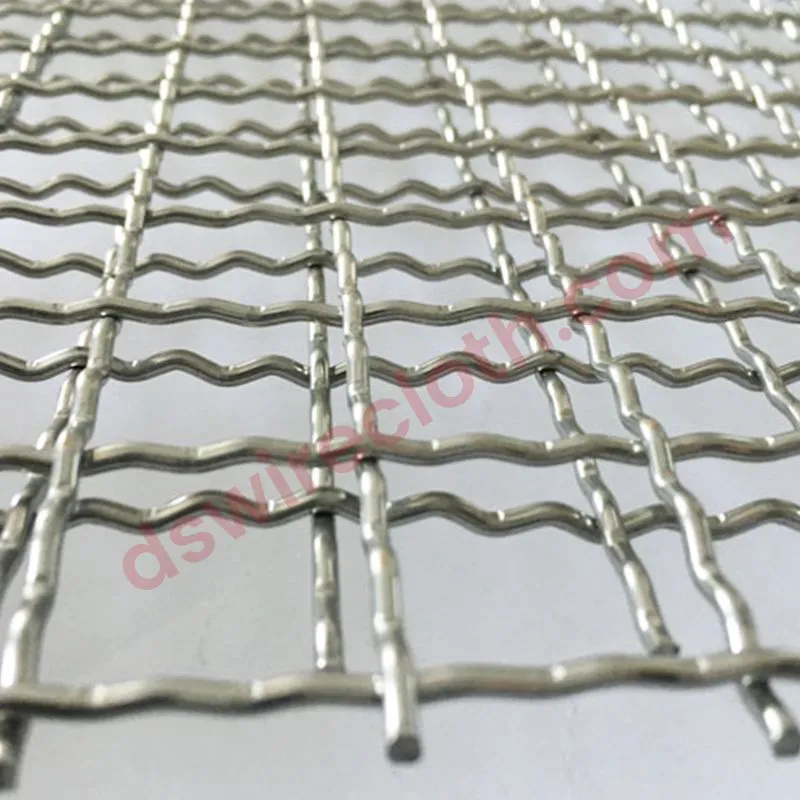 Stainless steel pre-crimp mesh